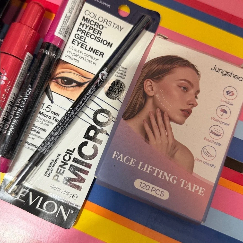 5 Pcs‎ Revlon Liquid Lipsticks and Lip Oil Bundle Eyeliner Face Lift
